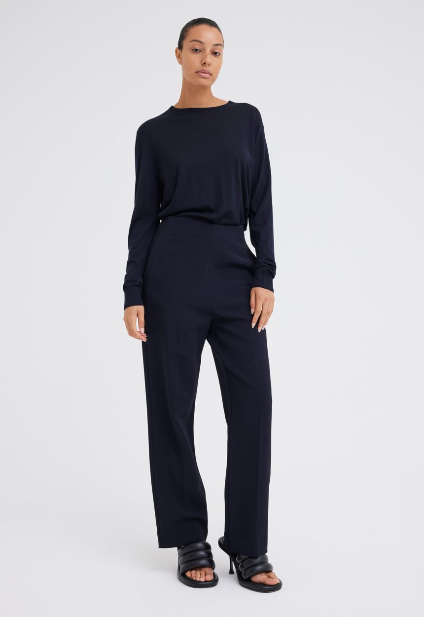 Jac + Jack Enzo Italian Crepe Pant - Navy